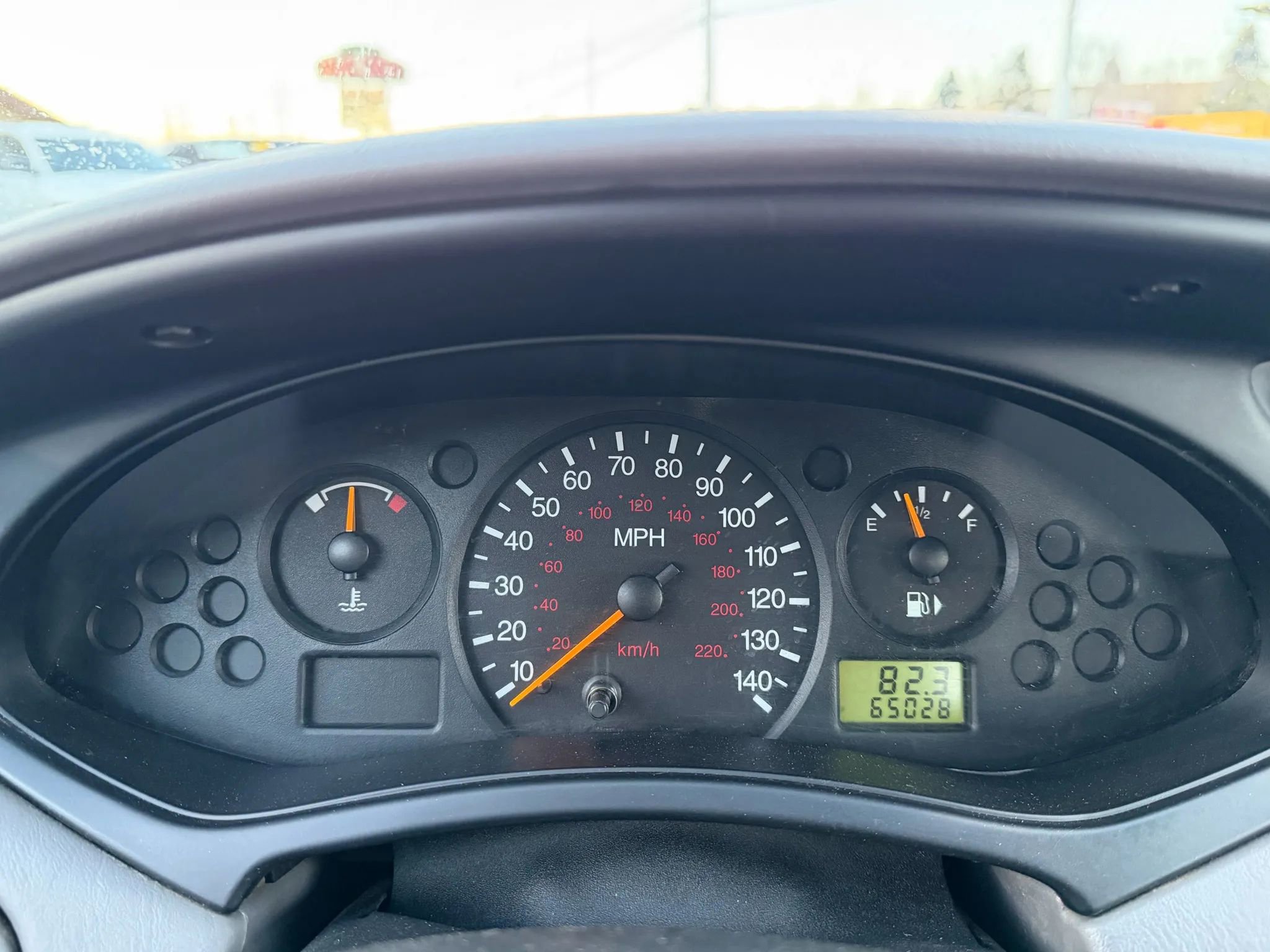 Used 2004 Ford Focus LX image 27