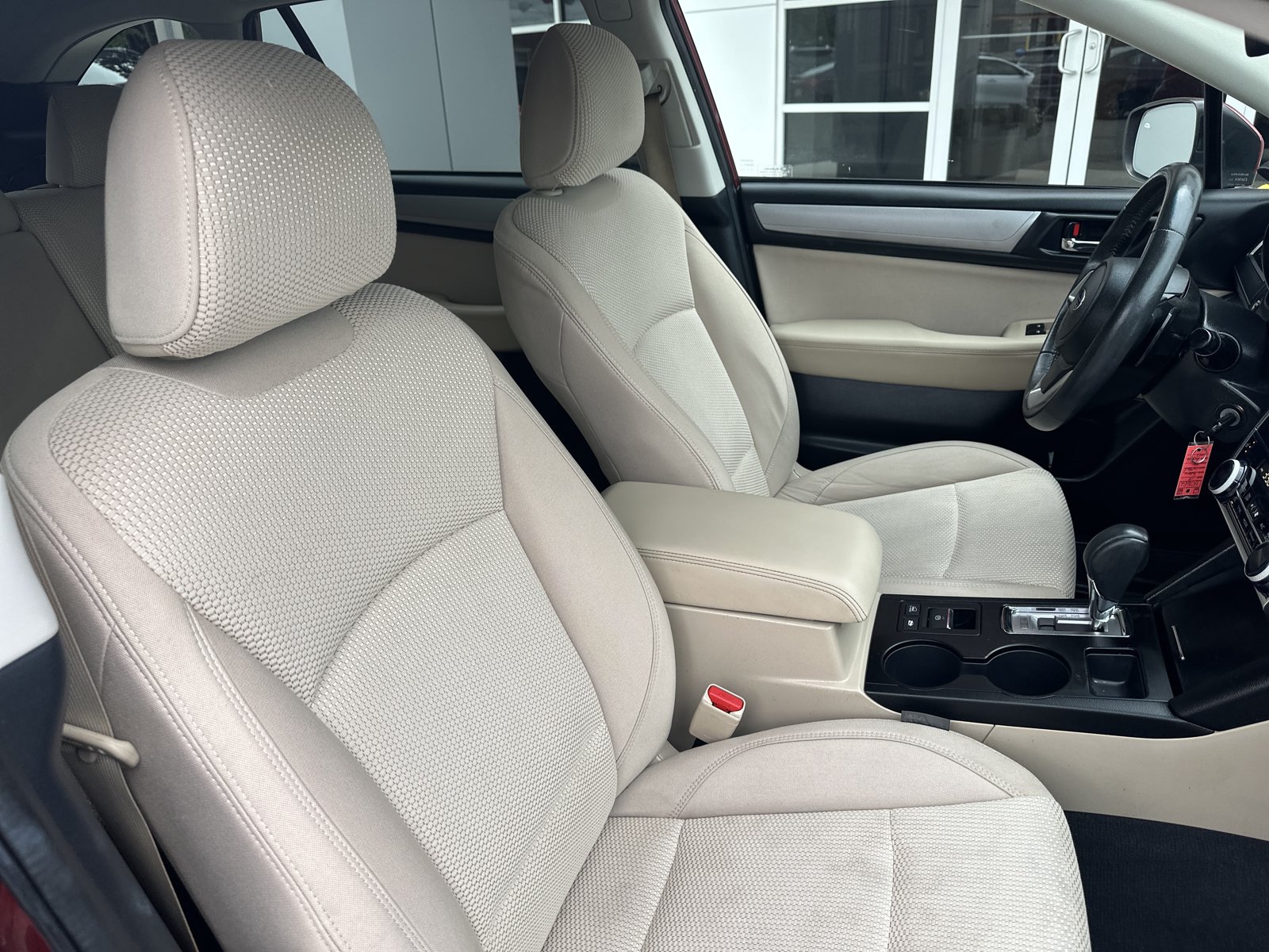 Used 2019 Subaru Outback 2.5i Premium AWD/4WD image 32