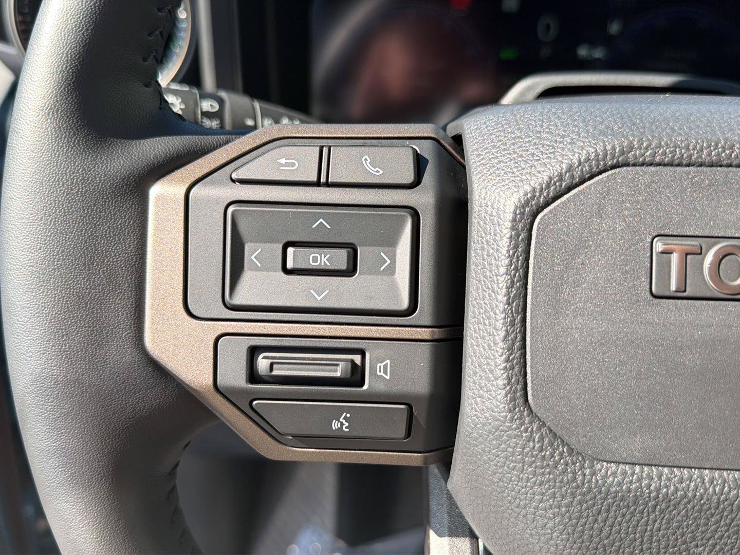 Used 2026 Toyota Land Cruiser AWD/4WD image 22
