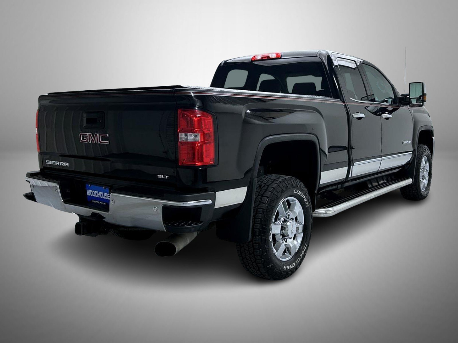 Used 2018 GMC Sierra 2500 SLT AWD/4WD image 5