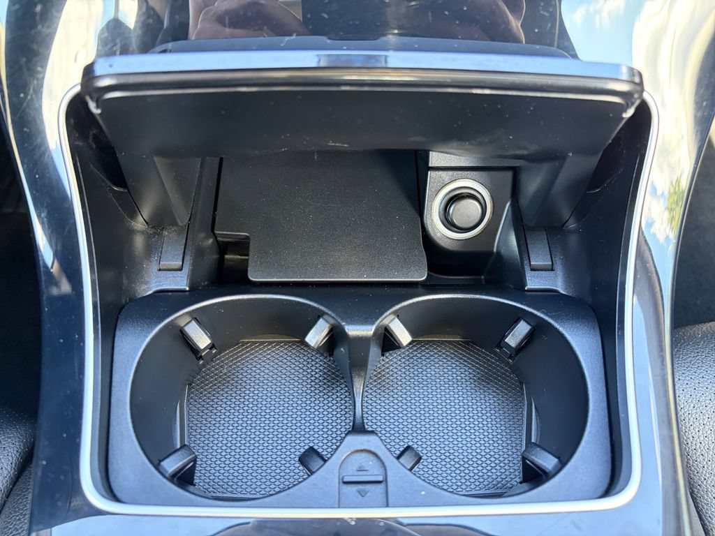 Used 2017 Mercedes-Benz C 300 4MATIC Coupe image 25