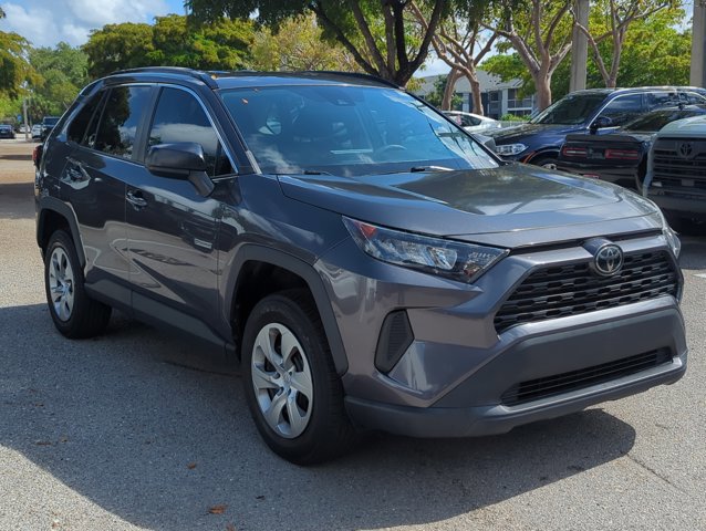 Certified 2021 Toyota RAV4 LE FWD image 3