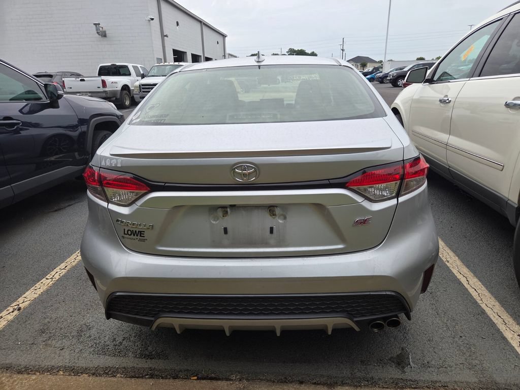 Used 2022 Toyota Corolla SE FWD image 5