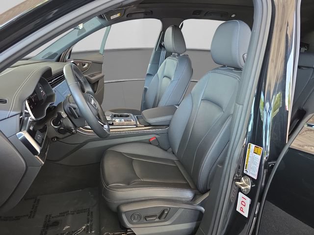 Used 2025 Audi Q7 3.0T Premium Plus AWD/4WD image 12