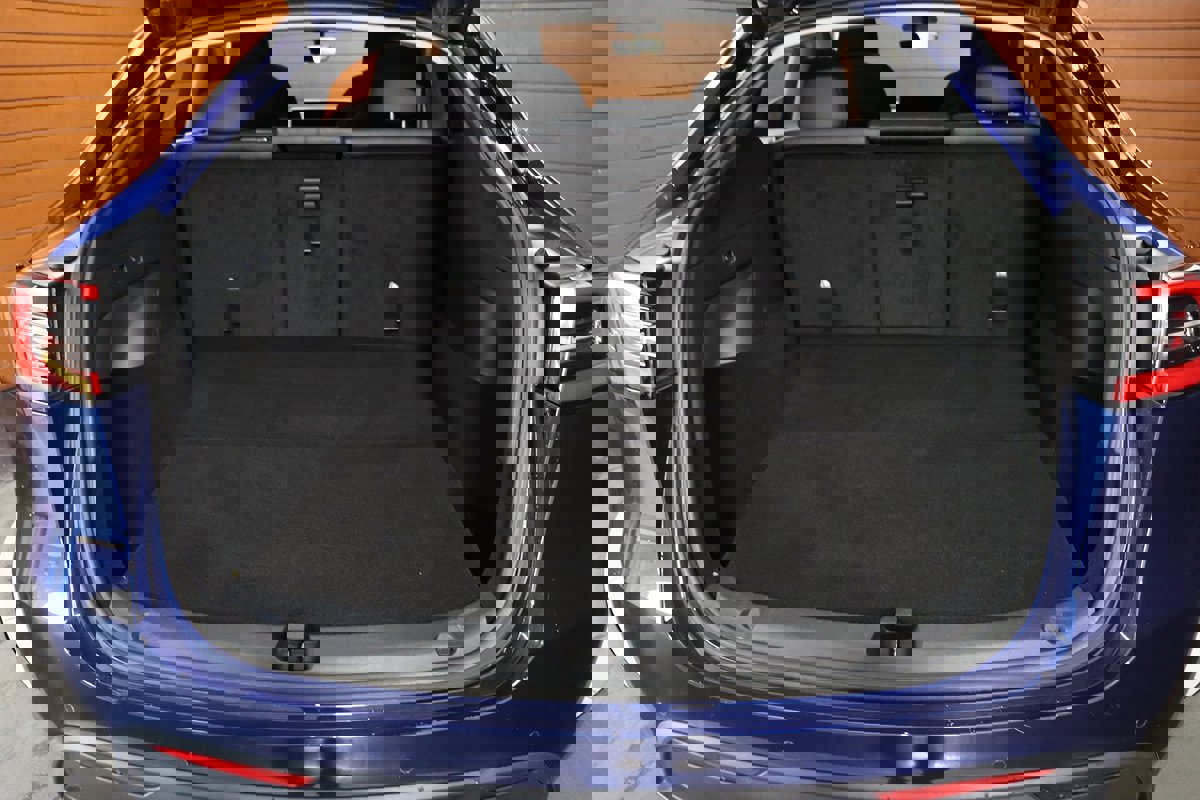 Used 2023 Tesla Model Y Long Range image 66