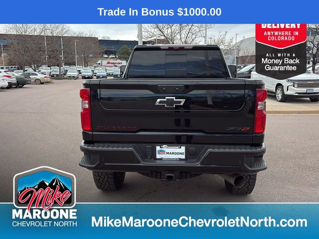 Used 2024 Chevrolet Silverado 2500 ZR2 w/ Technology Package image 5