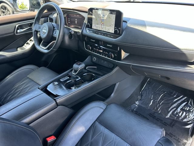 Used 2022 Nissan Rogue Platinum w/ Head-Up Display Package FWD image 13