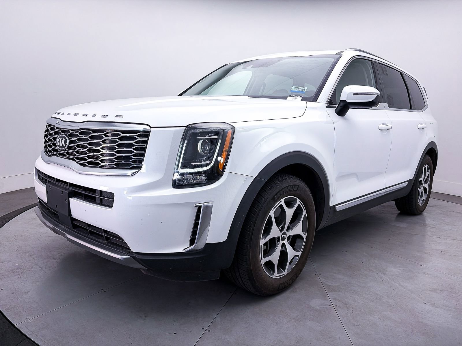 Used 2020 Kia Telluride EX FWD image 9