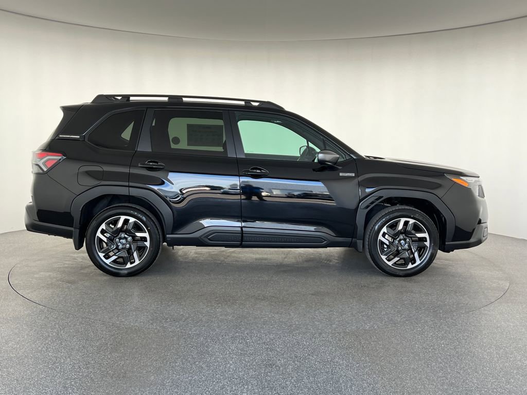 New 2026 Subaru Forester Premium AWD/4WD image 2