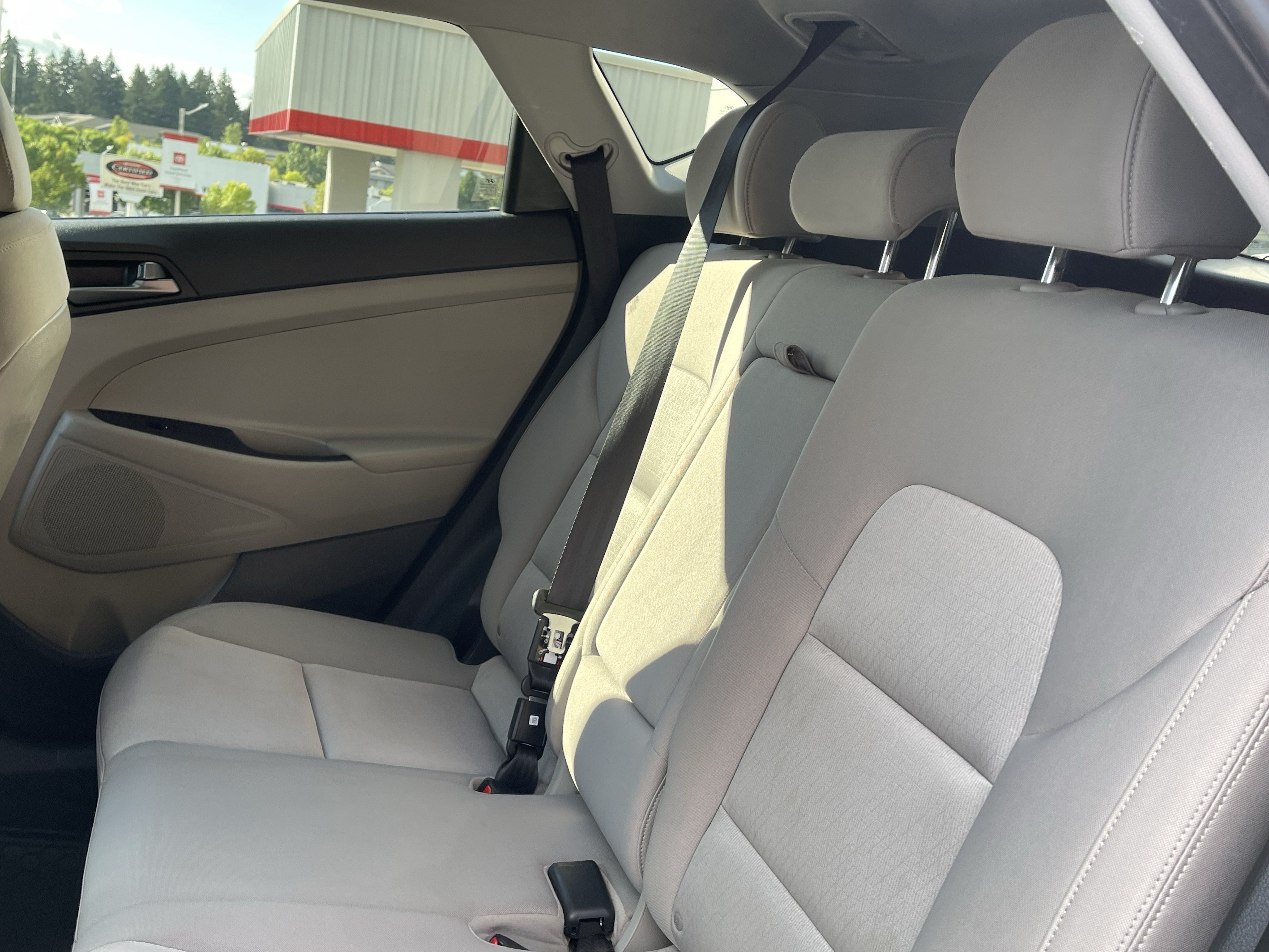 Used 2016 Hyundai Tucson SE w/ Option Group 02 FWD image 13
