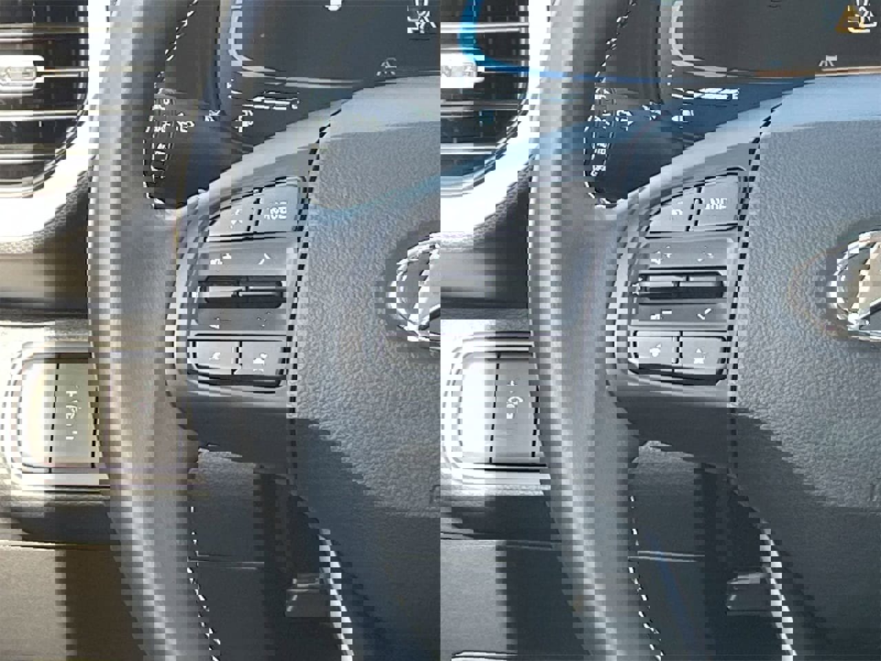 Certified 2026 Hyundai Venue SEL image 22