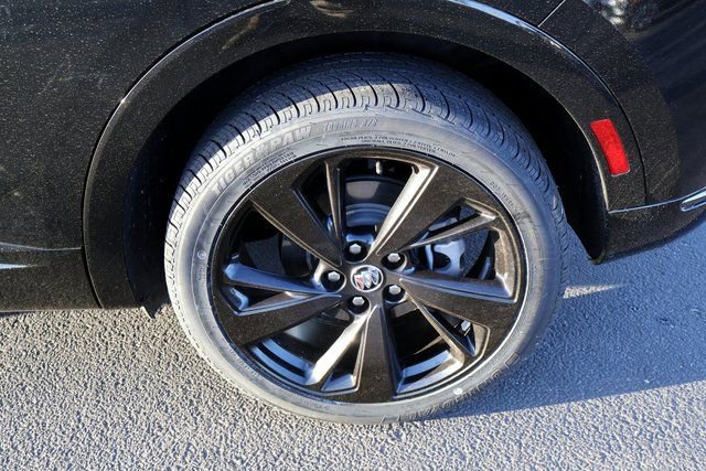 Used 2023 Buick Envision Preferred w/ Sport Touring Package AWD/4WD image 18