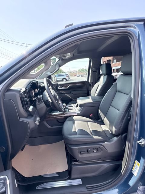 Certified 2026 GMC Sierra 1500 Elevation w/ Elevation Premium Package AWD/4WD image 14