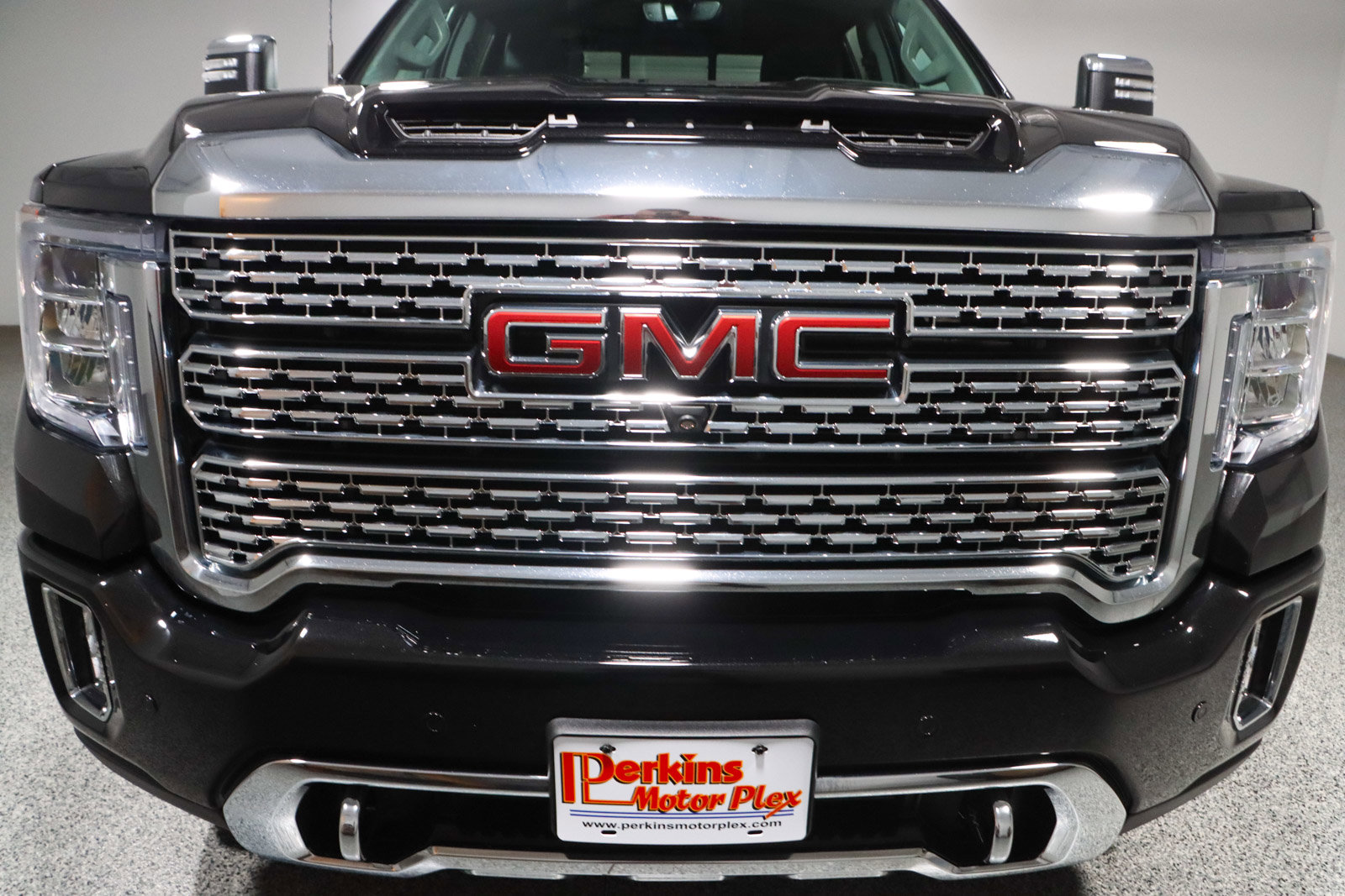 Used 2023 GMC Sierra 2500 Denali w/ Denali Ultimate Package image 4