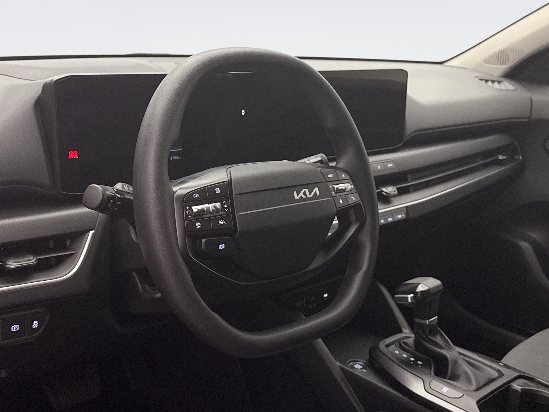 Used 2025 Kia K4 LXS image 7