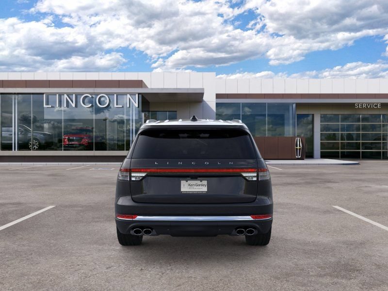 New 2026 Lincoln Aviator AWD image 5