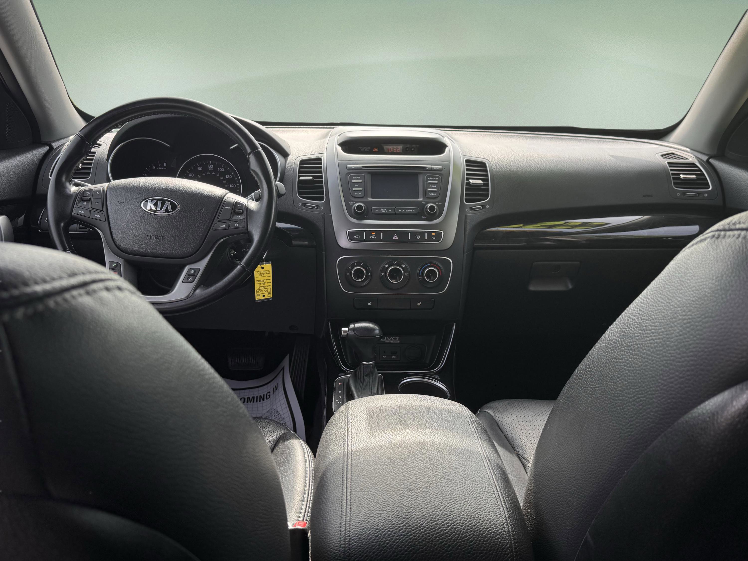 Used 2015 Kia Sorento LX FWD image 16