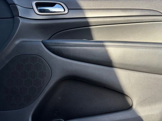 Used 2015 Jeep Grand Cherokee Laredo w/ Quick Order Package 23E image 22