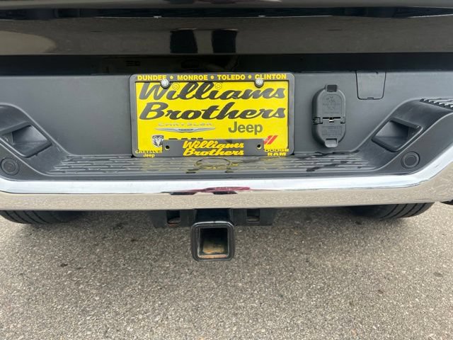 Used 2025 RAM 1500 Big Horn AWD/4WD image 10