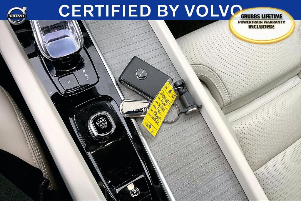 Used 2025 Volvo V60 B5 Cross Country Ultra w/ Protection Package Premier image 13