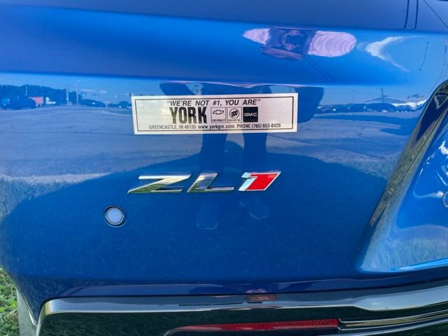 Used 2017 Chevrolet Camaro ZL1 RWD image 11