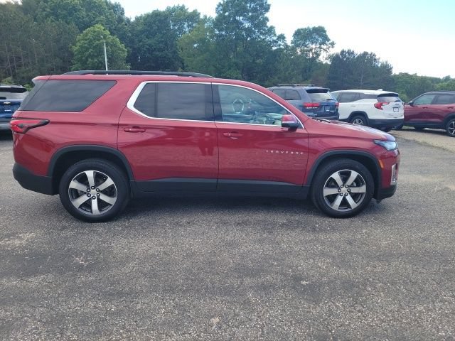 Used 2022 Chevrolet Traverse LT w/ LT Premium Package AWD/4WD image 18
