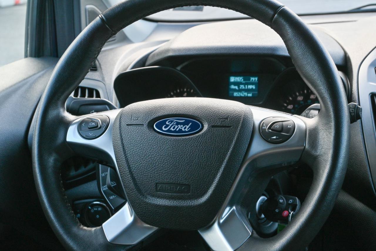 Used 2018 Ford Transit Connect XL FWD image 29