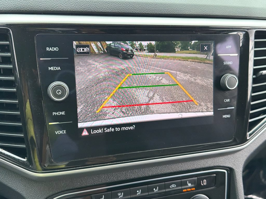 Certified 2023 Volkswagen Atlas SE FWD image 30
