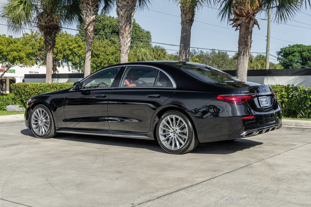 Used 2023 Mercedes-Benz S 580 4MATIC Sedan image 4