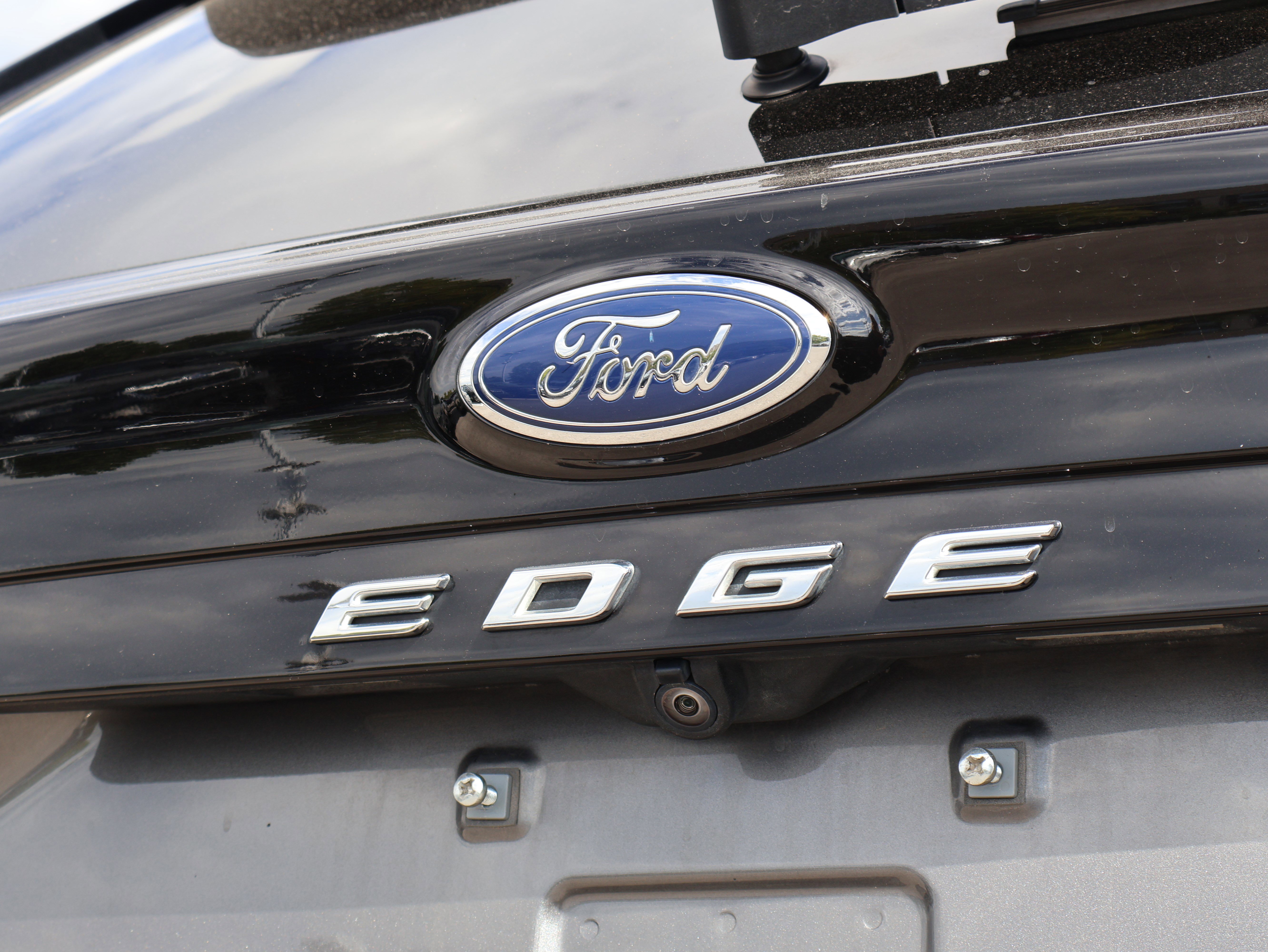 Used 2022 Ford Edge SEL image 18