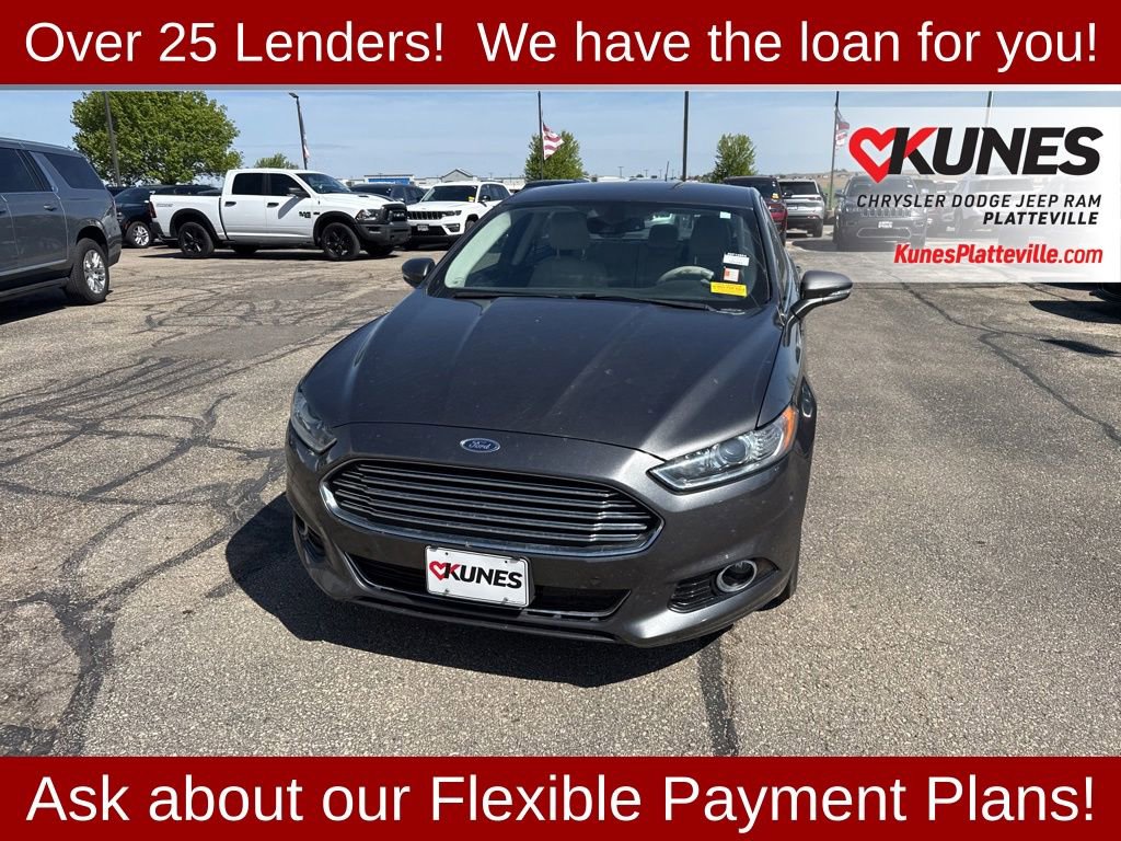Used 2016 Ford Fusion Energi Titanium w/ Driver Assist Package FWD image 26