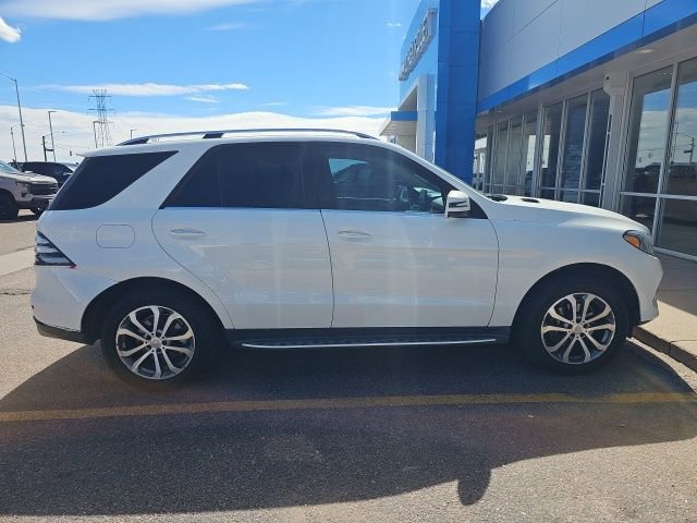 Used 2016 Mercedes-Benz GLE 350 4MATIC w/ Premium Package image 2