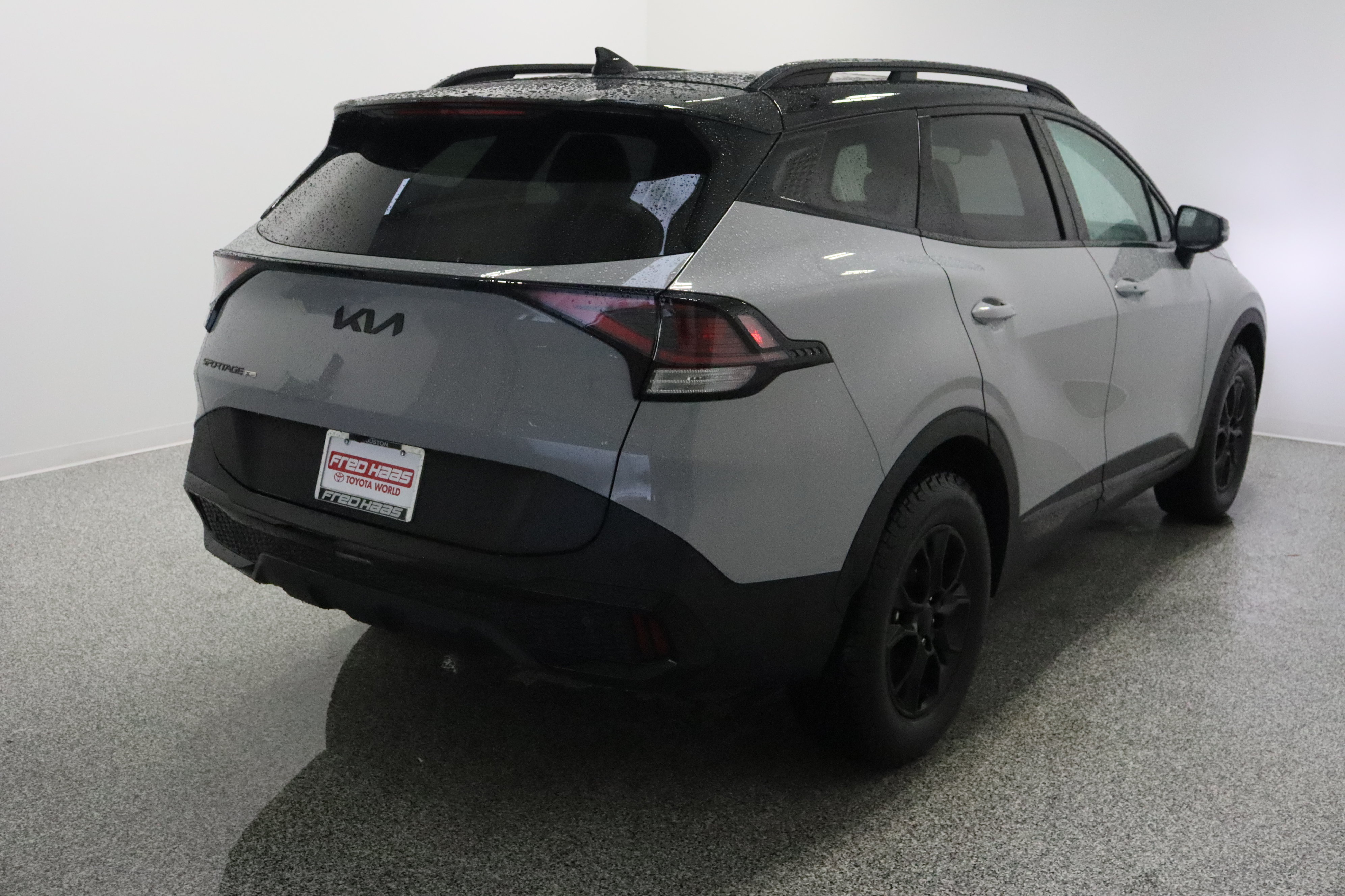 Used 2025 Kia Sportage X-Pro AWD/4WD image 7