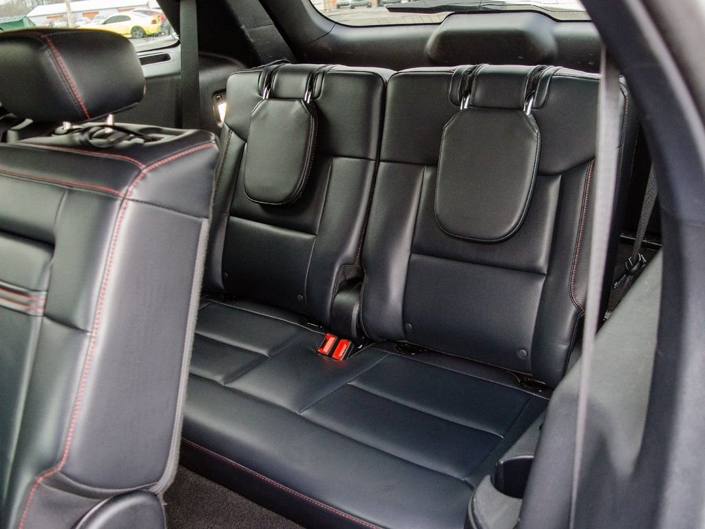 Used 2025 Ford Explorer ST-Line w/ ST-Line Street Pack image 29