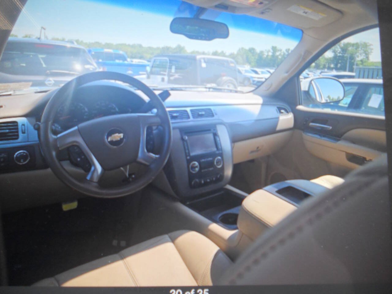 Used 2013 Chevrolet Suburban LT AWD/4WD image 22