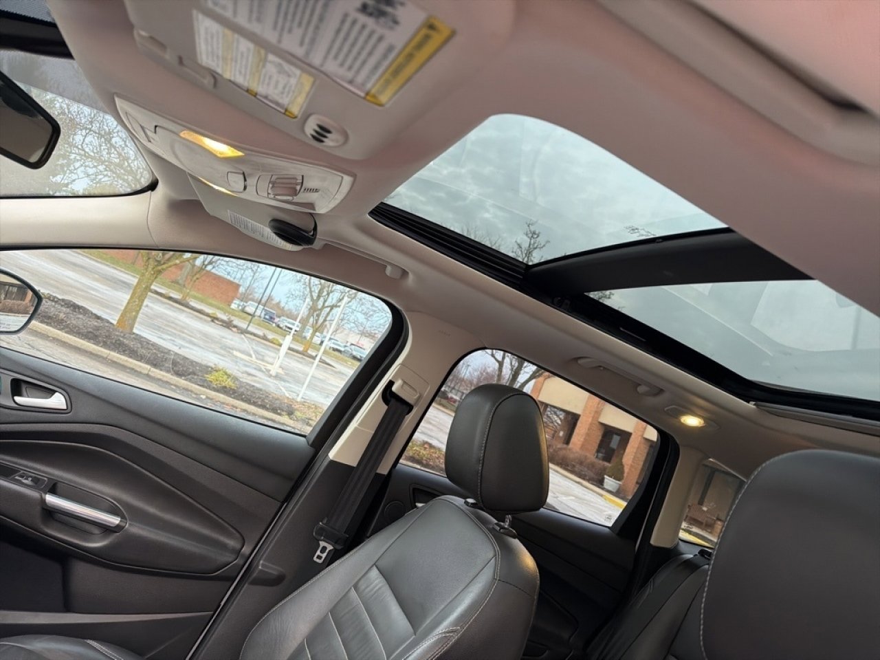 Used 2015 Ford Escape Titanium w/ Equipment Group 301A image 7