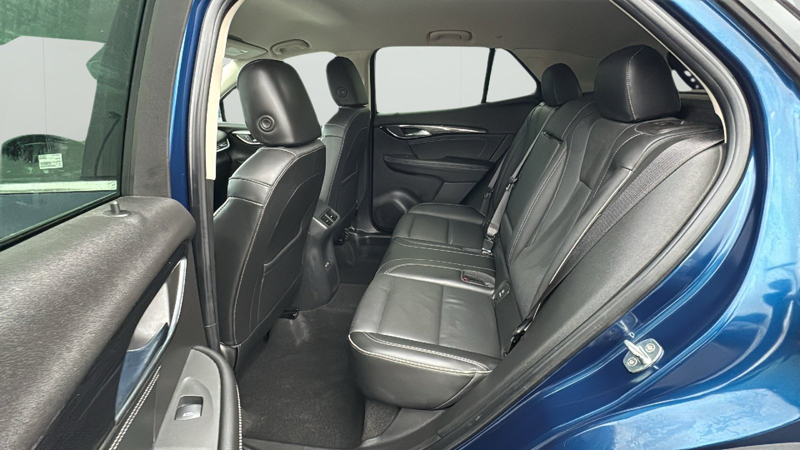Used 2023 Buick Envision Essence FWD image 16