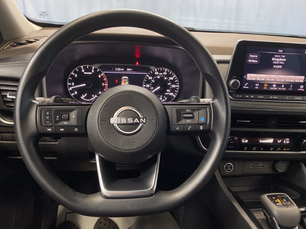 Used 2023 Nissan Rogue SV AWD/4WD image 18