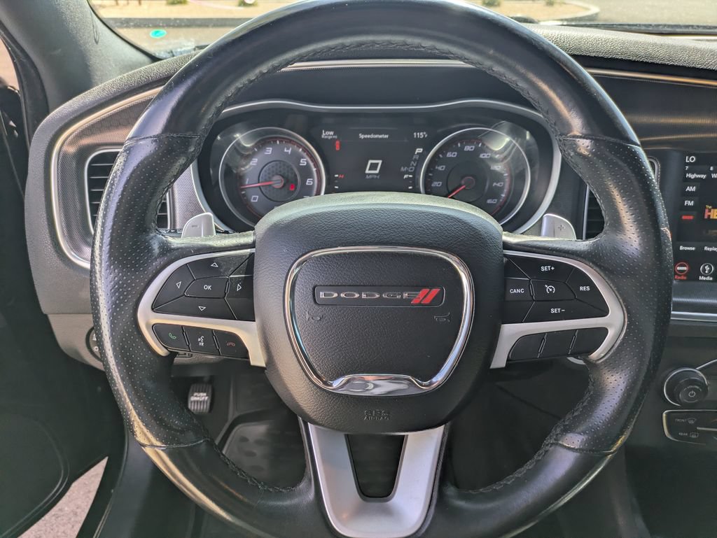 Used 2018 Dodge Charger R/T RWD image 10