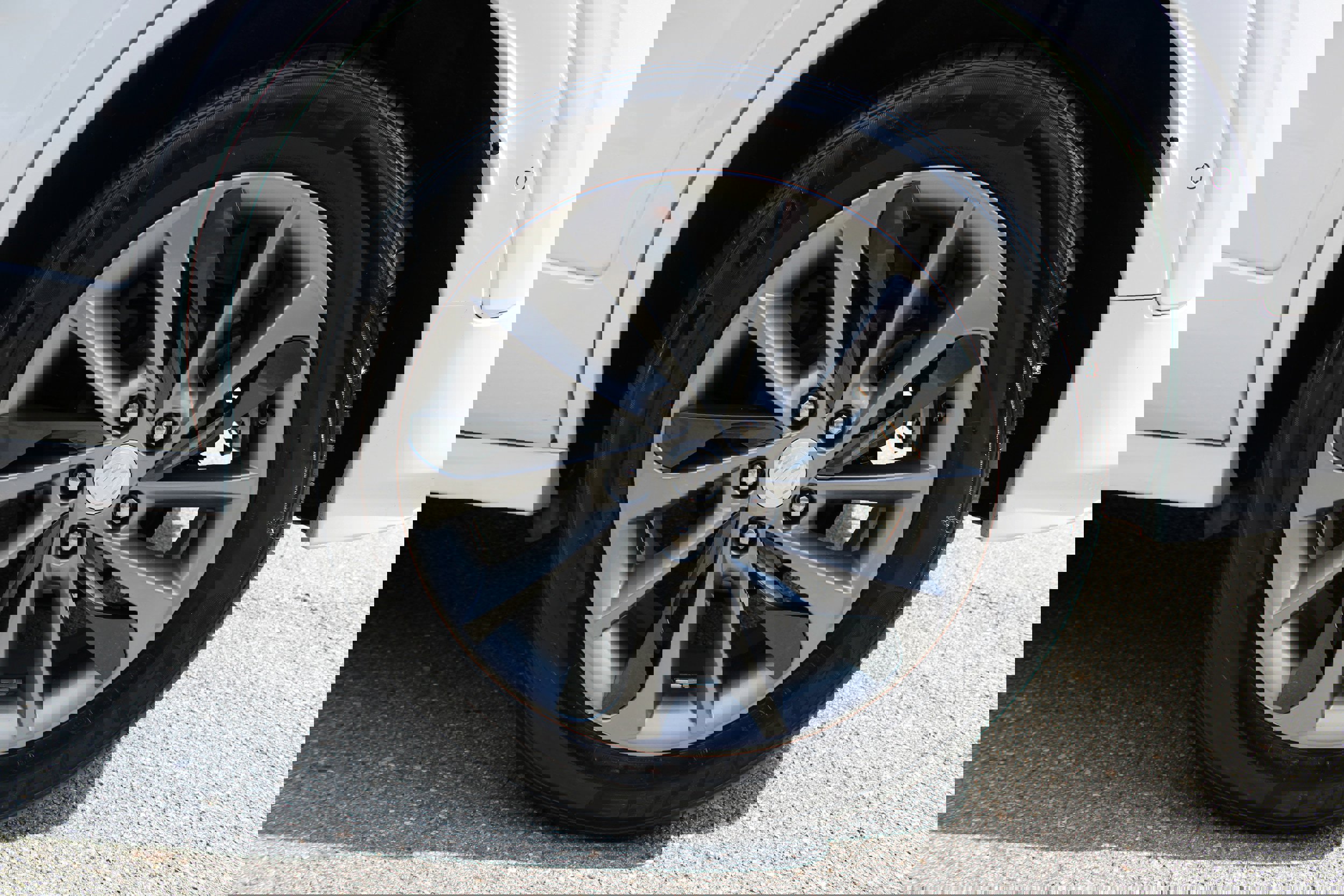 Used 2020 Buick Encore GX Essence w/ Experience Buick Package image 10