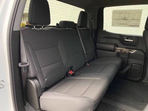 New 2025 Chevrolet Silverado 1500 Custom Trail Boss w/ Realtree Special Edition image 18