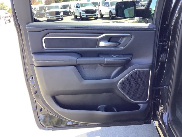 New 2026 RAM 1500 Laramie AWD/4WD image 28