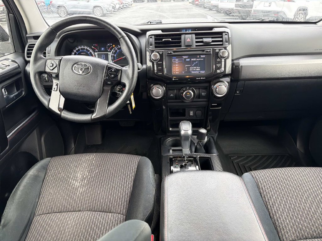 Used 2017 Toyota 4Runner TRD Off-Road AWD/4WD image 17