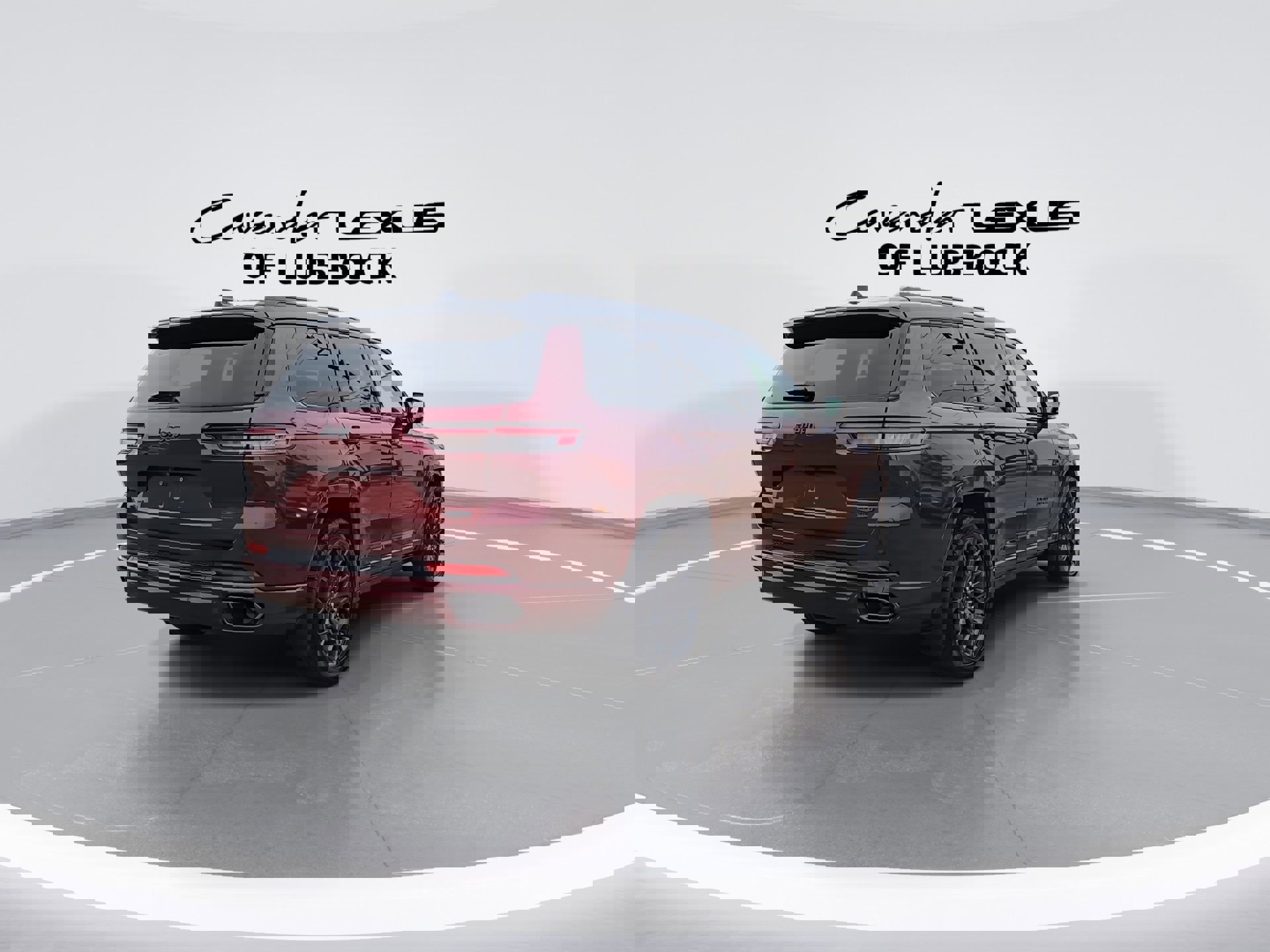 Used 2023 Jeep Grand Cherokee L Summit w/ High Altitude Package image 8