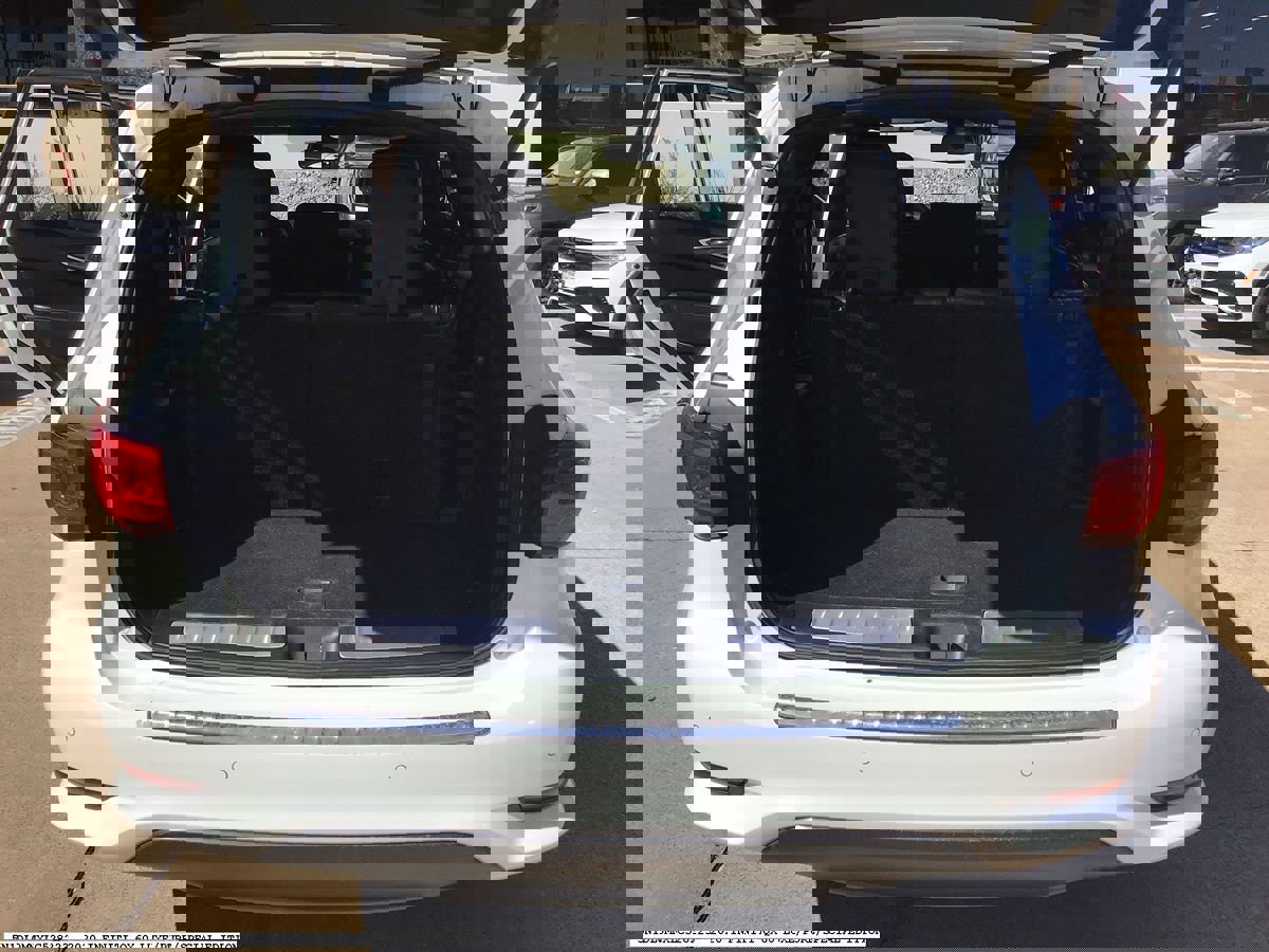 Used 2020 INFINITI QX60 Luxe w/ Edition 30 Essential Package image 16