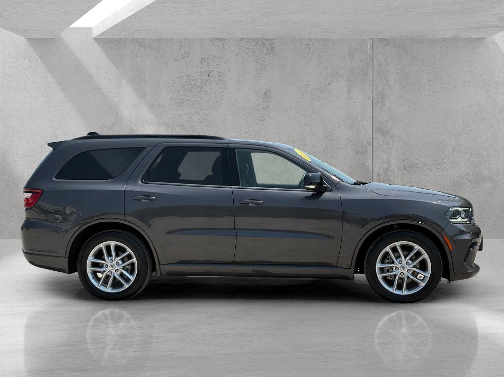 Used 2024 Dodge Durango GT RWD image 4