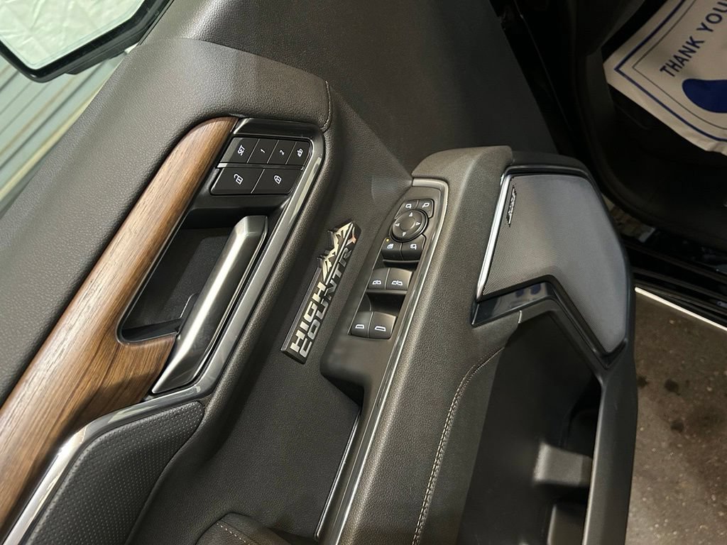 New 2026 Chevrolet Silverado 1500 High Country w/ High Country Premium Package AWD/4WD image 12