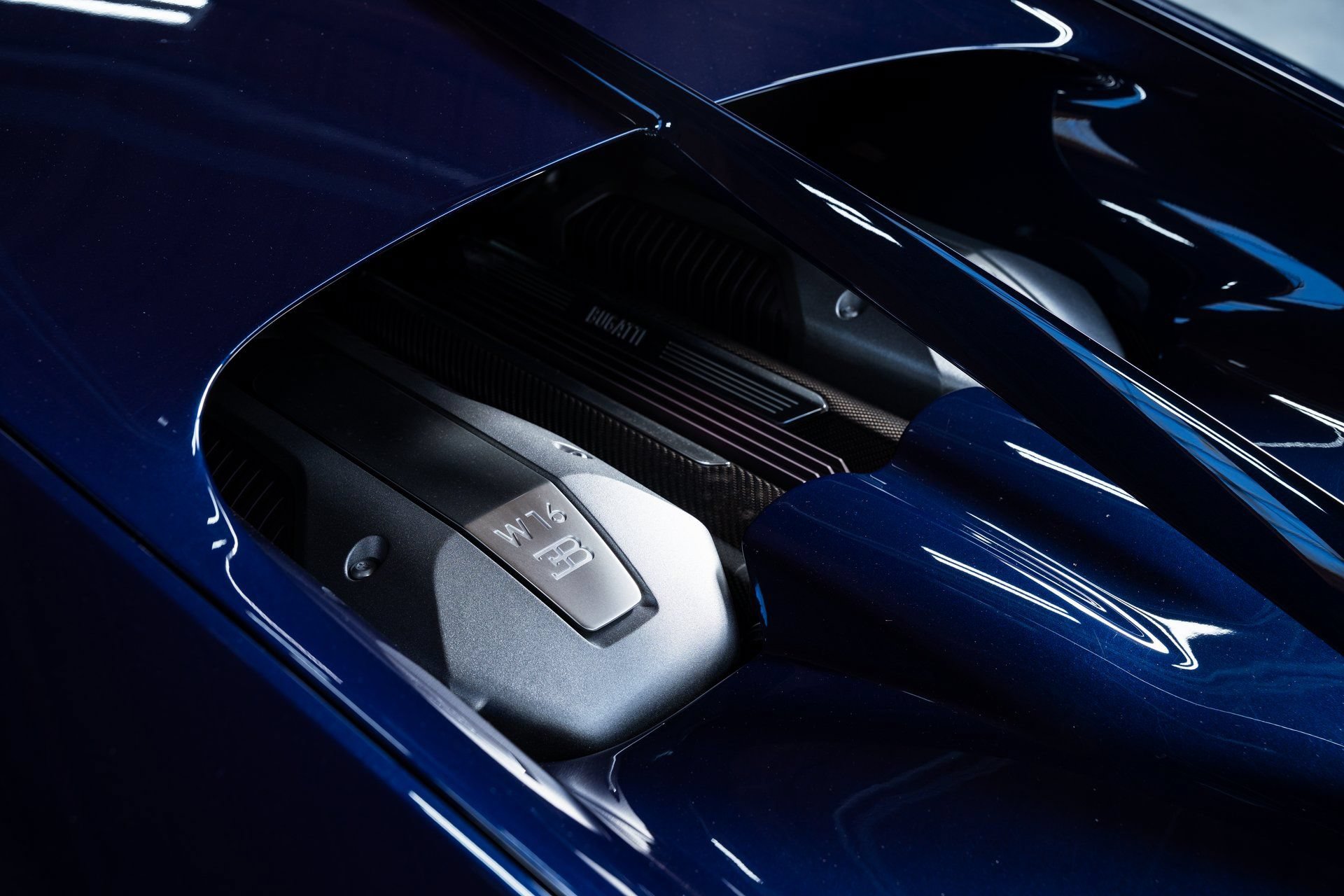 Used 2023 Bugatti Chiron AWD/4WD image 7