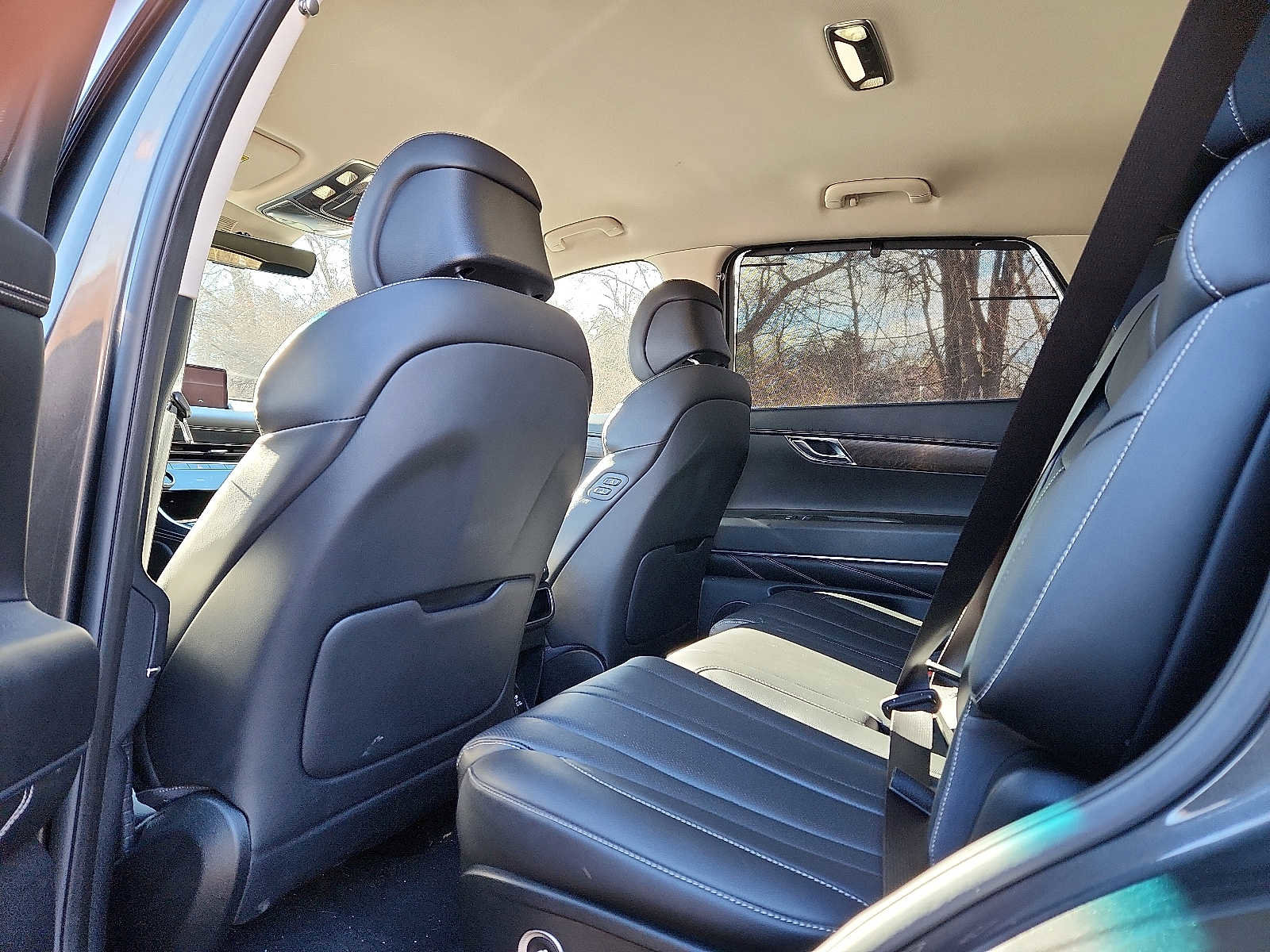 Used 2024 Genesis GV80 2.5T image 9