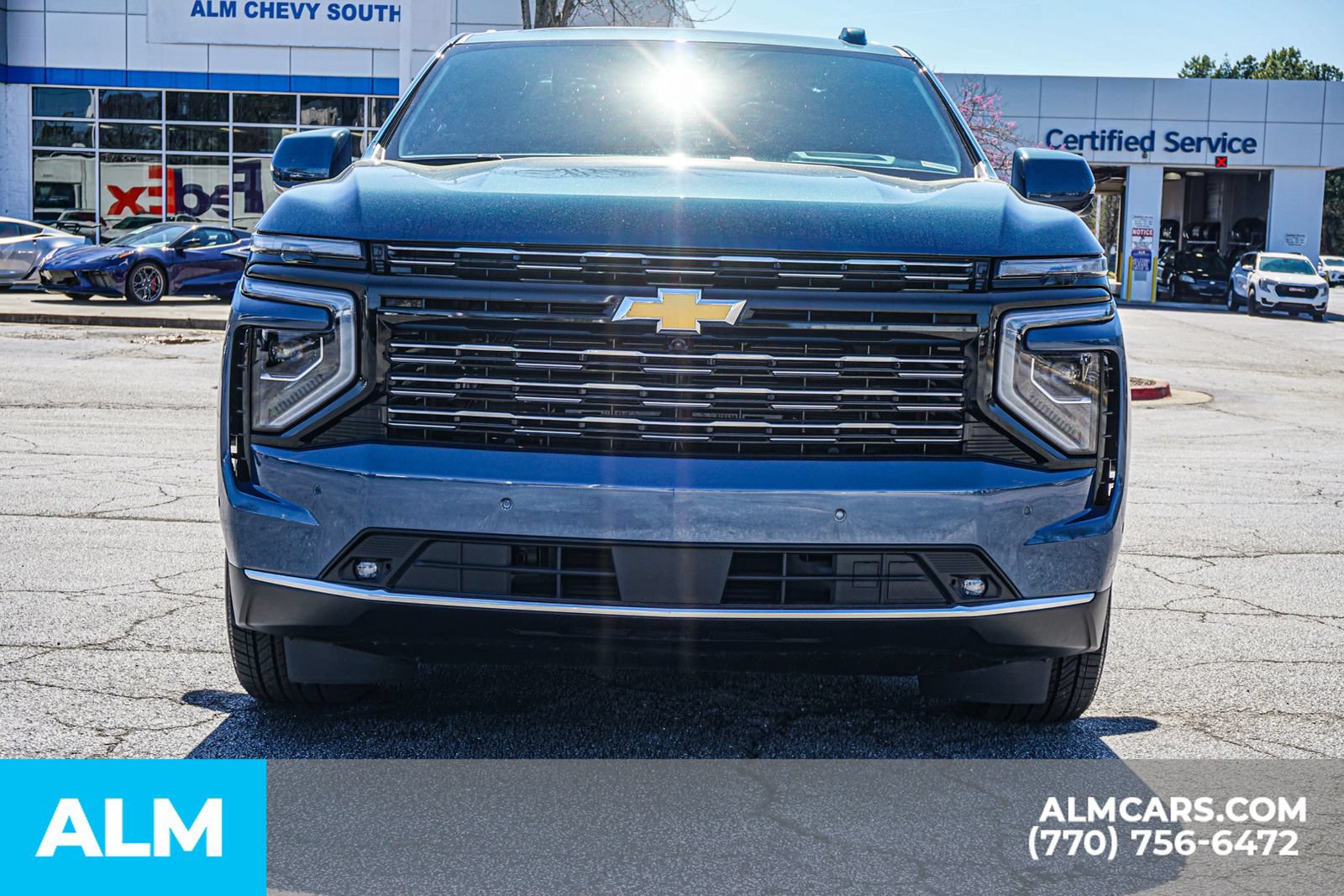 Used 2025 Chevrolet Suburban High Country AWD/4WD image 11